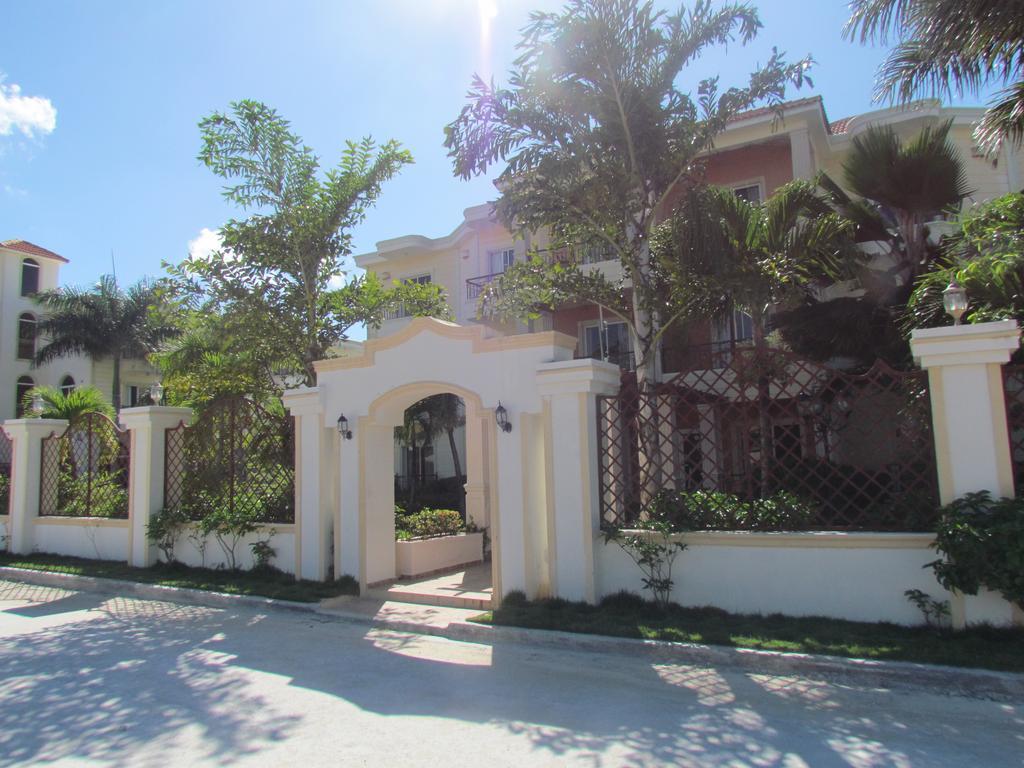 Hotel Dominicana Plus Bávaro Exteriör bild