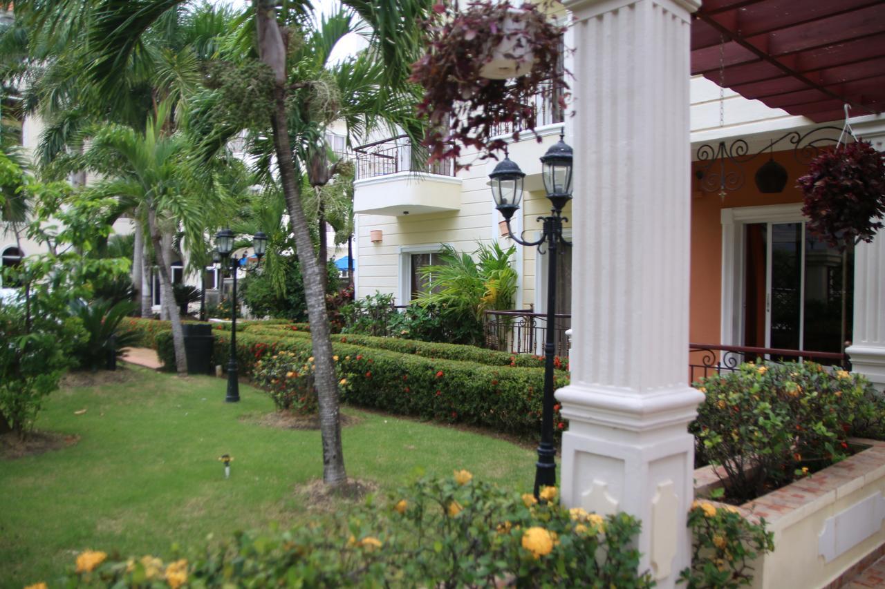 Hotel Dominicana Plus Bávaro Exteriör bild